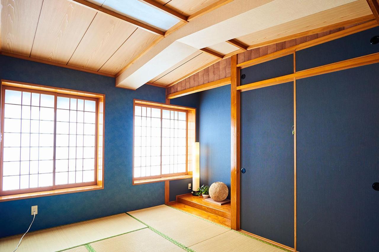 Terrace House Tsubokawa Villa Naha Bagian luar foto