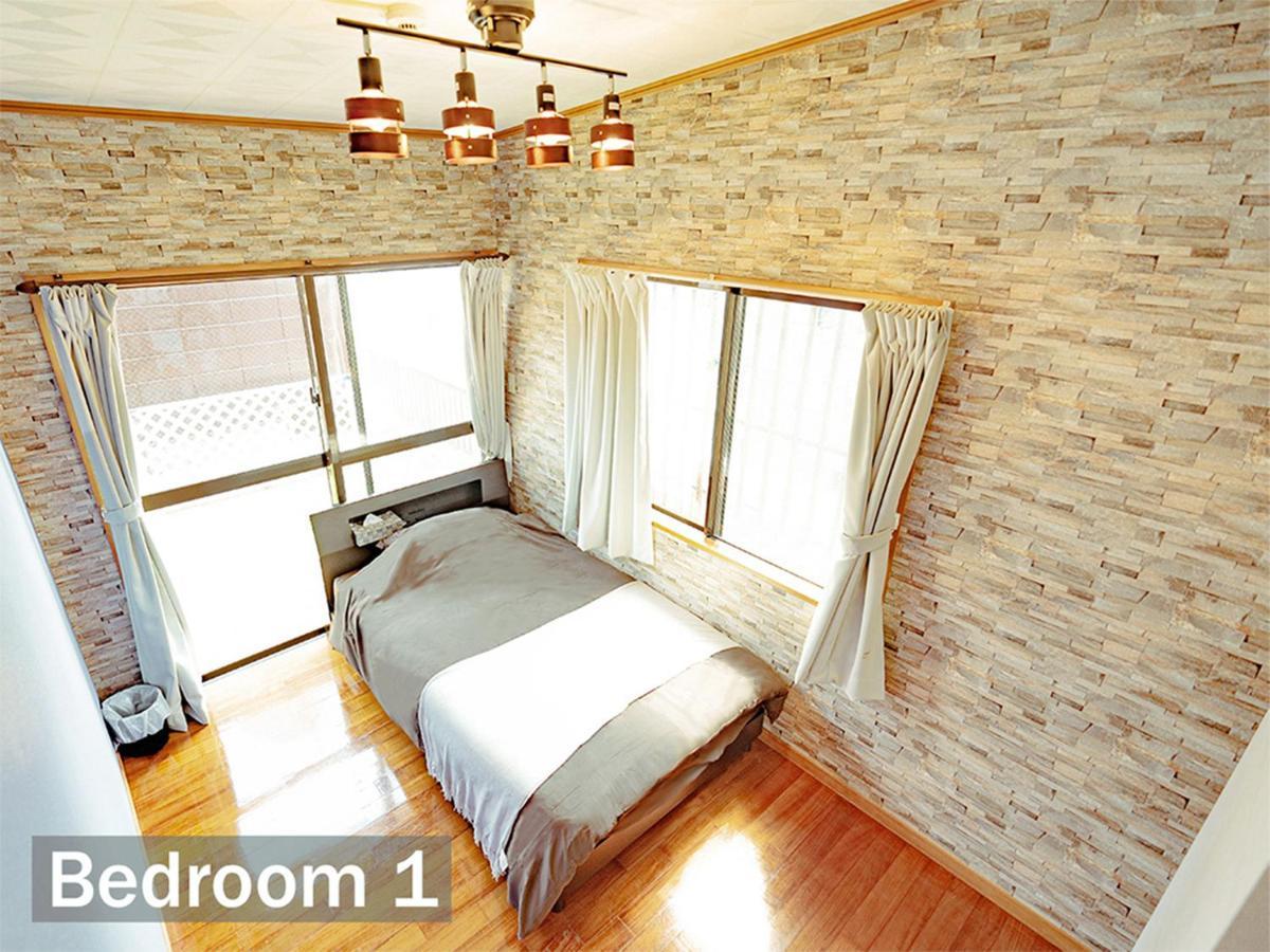 Terrace House Tsubokawa Villa Naha Bagian luar foto